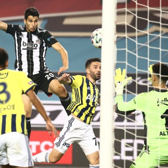 Futbolda yayın krizi