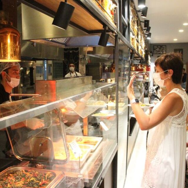 Bazı hizmetlerdeki KDV indirimleri Mayıs 2021'e uzatıldı