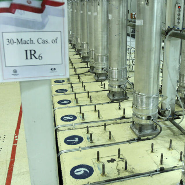 İran uranyumu yüzde 20 zenginleştirme çalışmalarına başladı