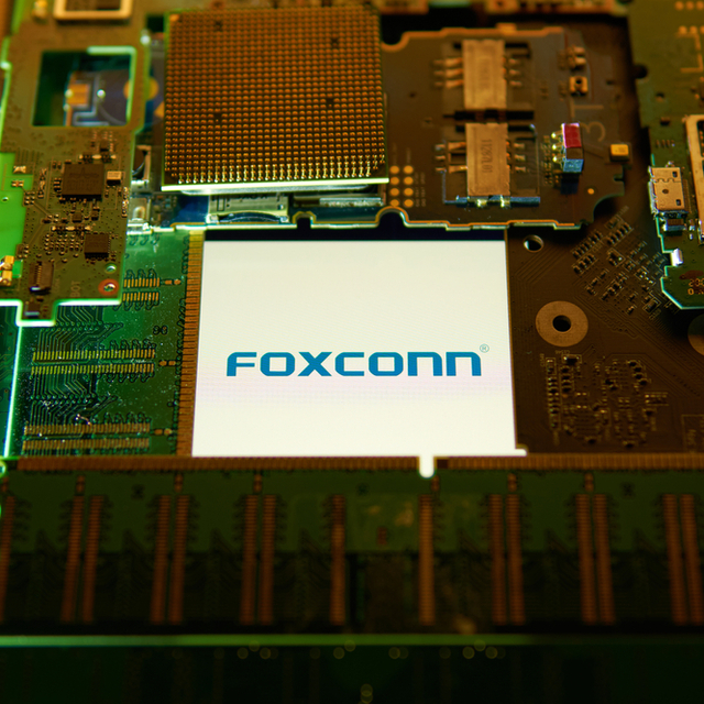 Apple'dan sonra tedarikçisi de elektrikli otomobil sektörüne giriyor