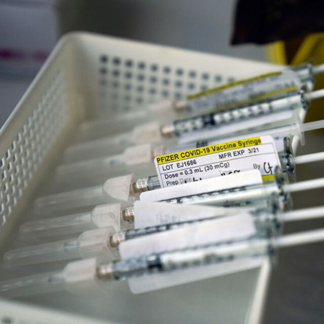 AB, Pfizer-Biontech aşısı tedarikini ikiye katladı