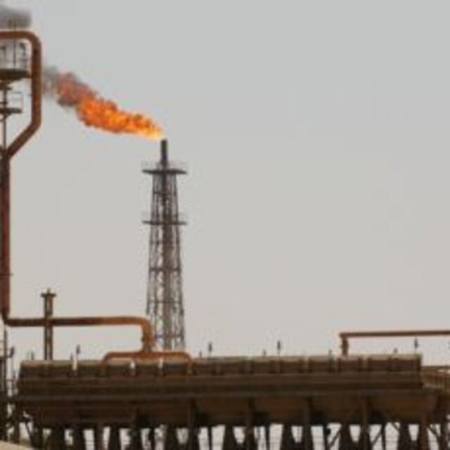 Irak'ın en büyük petrol rafinerisi 7 yıl aradan sonra üretime başladı