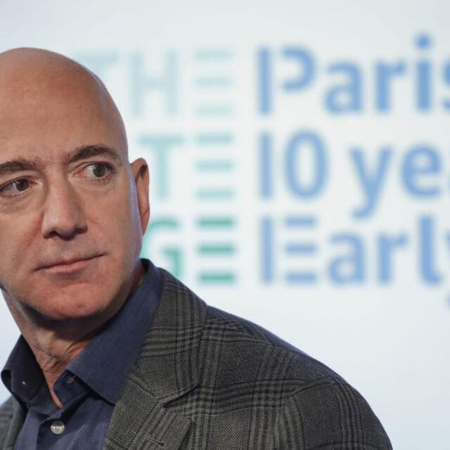 Amazon'un kurucusu Jeff Bezos görevi bırakıyor - 5 yıl önce