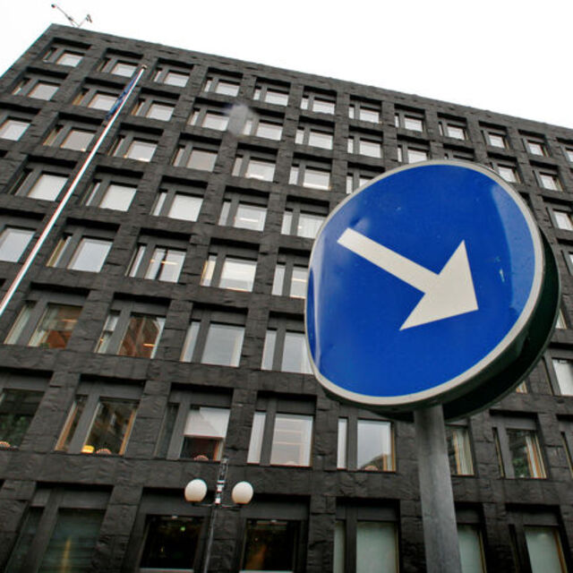 Helikopter para tartışması yeni açıklamalarla alevlendi