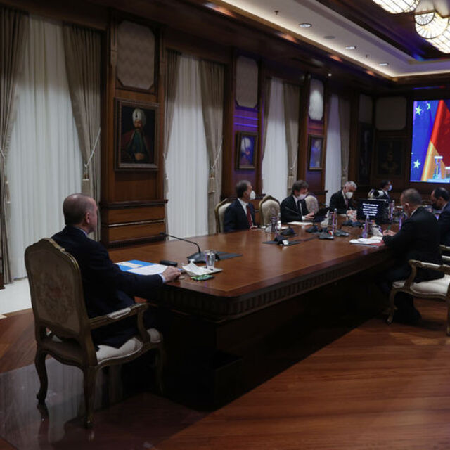 Cumhurbaşkanı Erdoğan, Merkel ile görüştü