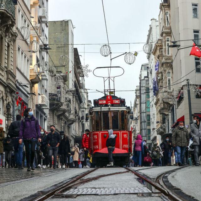 Türkiye'de dikkatler açıklanacak ekonomik reformlara çevrildi - 5 yıl önce