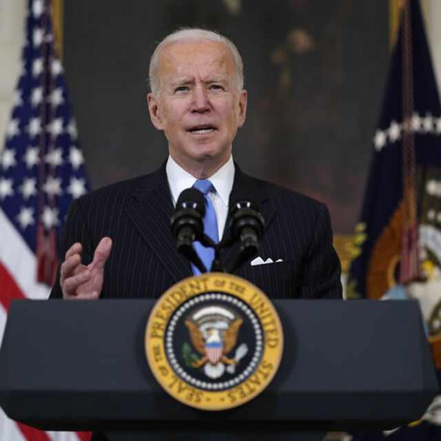 Biden 1.9 trilyon dolarlık yardım paketini imzaladı