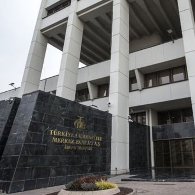 Merkez Bankası Başkanı Naci Ağbal görevden alındı