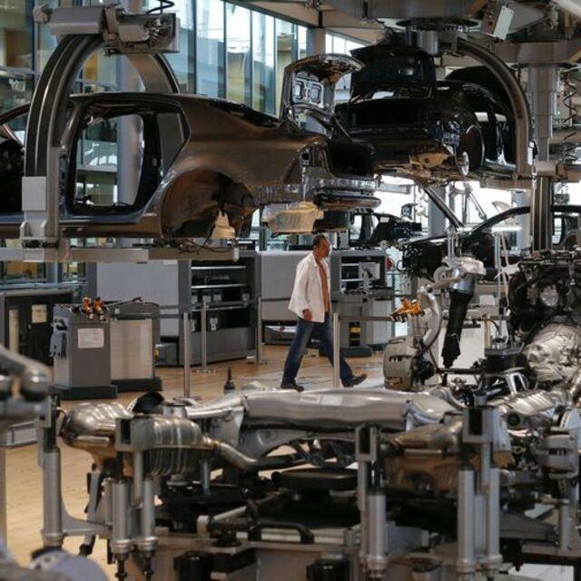 Almanya'da imalat PMI rekor kırdı - 5 yıl önce