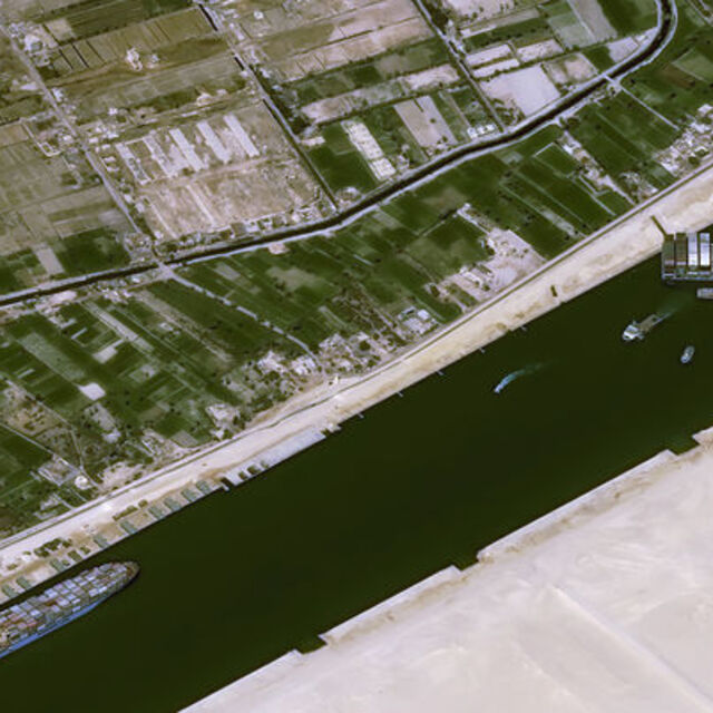 Petrolde 'Süveyş' sorunu devam ediyor