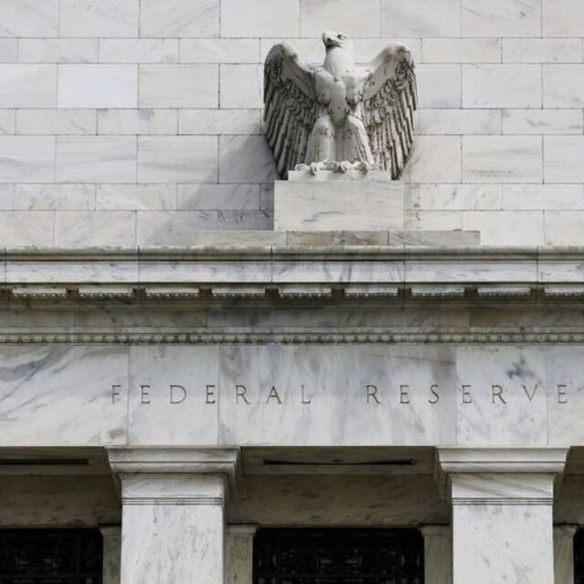 Ekonomistler Fed 'tapering' beklentilerini öne çekti