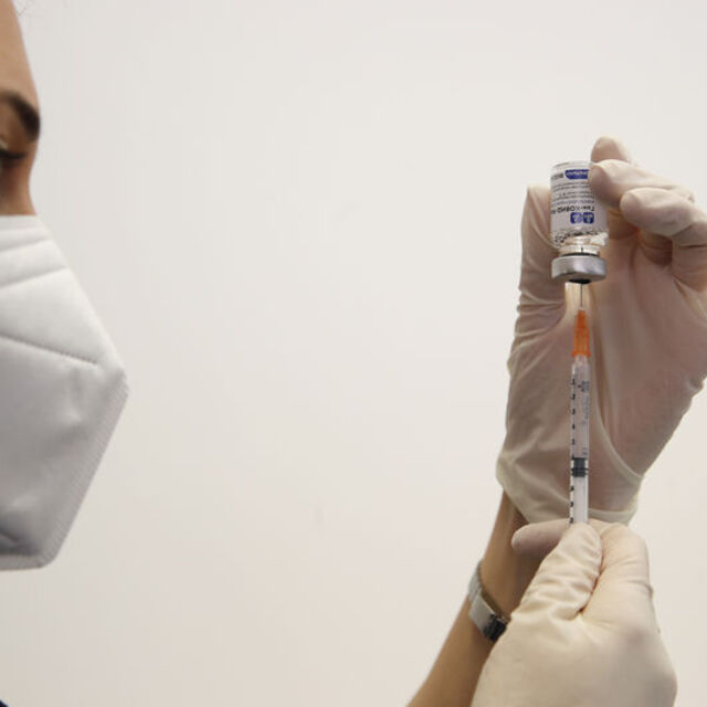 Rus aşısına acil kullanım onayı