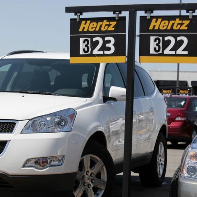 Çip krizi nedeniyle araç bulamayan kiralamacılar ikinci el araca yöneldi