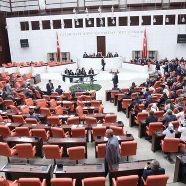 18 yaş altını BES'leyecek teklif TBMM'den geçti - 5 yıl önce