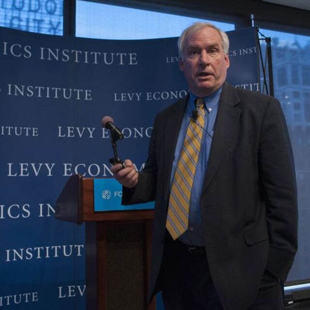 Boston Fed Başkanı Rosengren: 2022'de faiz artışı masada