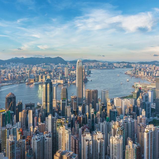 Çin, Hong Kong'daki yaptırım karşıtı yasayı erteledi - 5 yıl önce