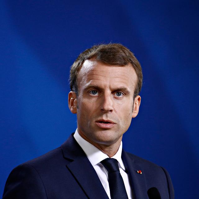 Macron hükümeti seçimler yaklaşırken kesenin ağzını açıyor