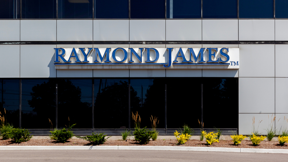 Raymond James Profits Surge on Capital Markets Resurgence