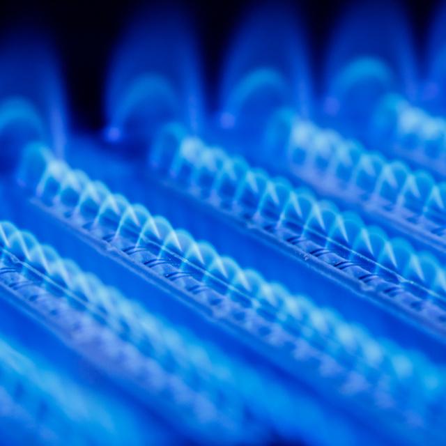 Avrupa'da doğalgaz fiyatları ve karbon izinleri rekor kırdı