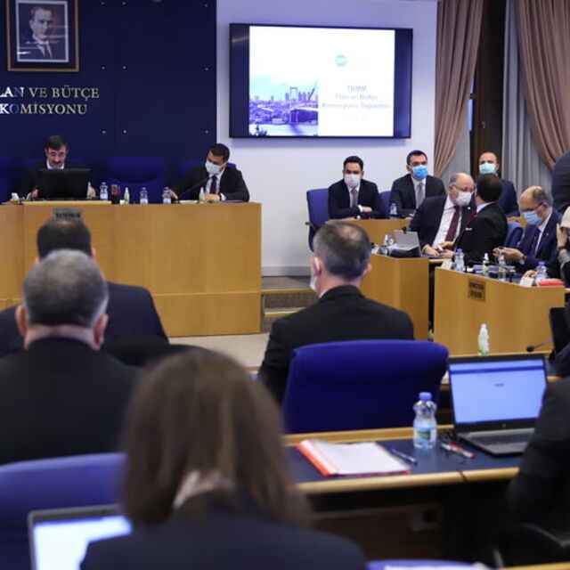 Vergi paketi teklifi komisyondan geçti