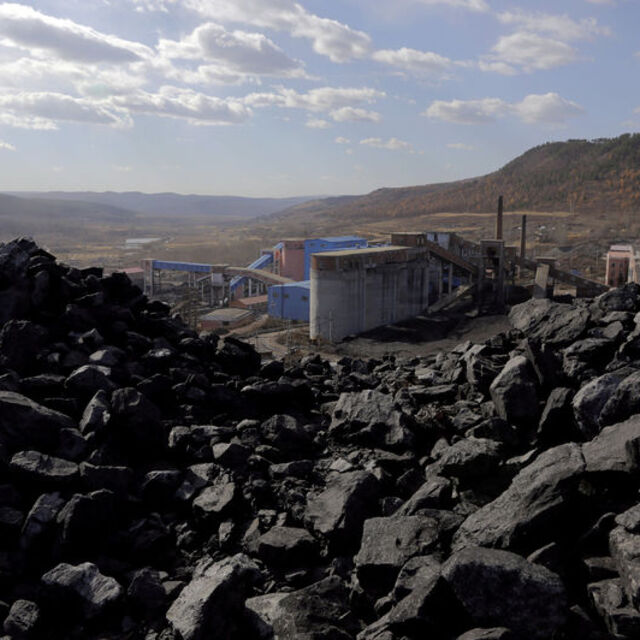 Çin’de kömür fiyatları rekor tazeledi