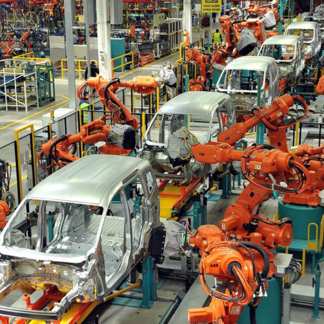 Otomotiv üretimi Eylül'de daraldı - 4 yıl önce