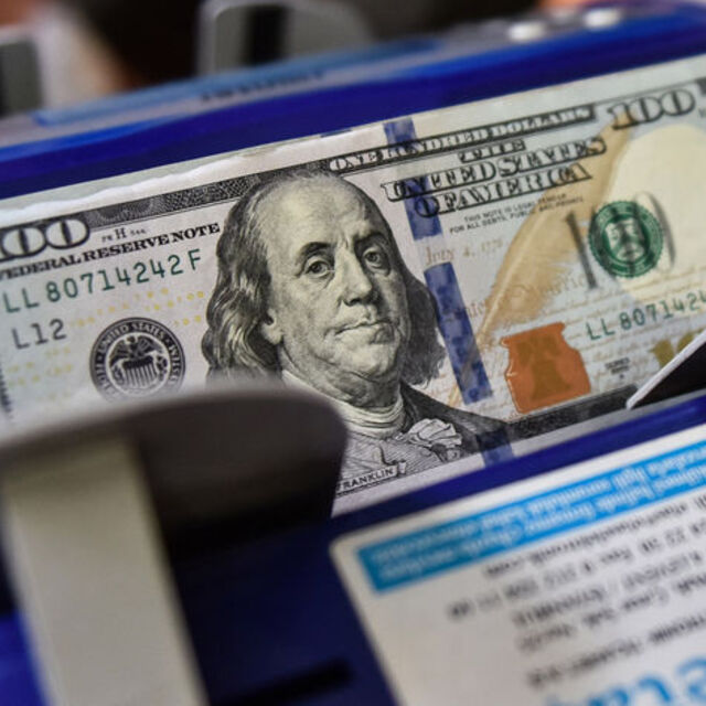 "10 dolarda bile döviz bürosuna kimlik vermek zorundasınız"