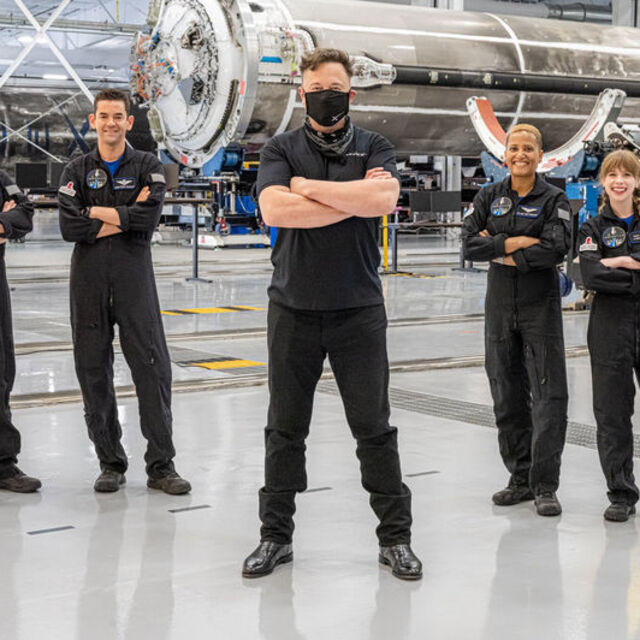 Morgan'dan çılgın tahmin: SpaceX Musk'ı trilyoner edecek