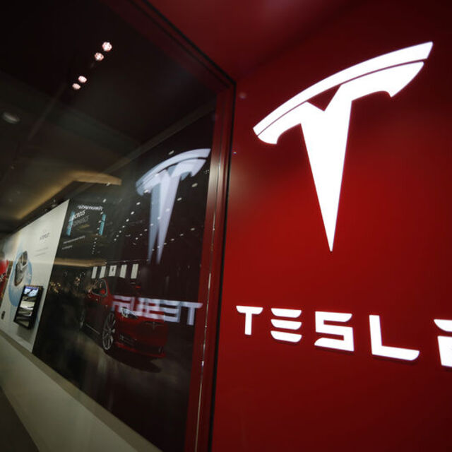 Tesla’nın kârı beklentileri aştı