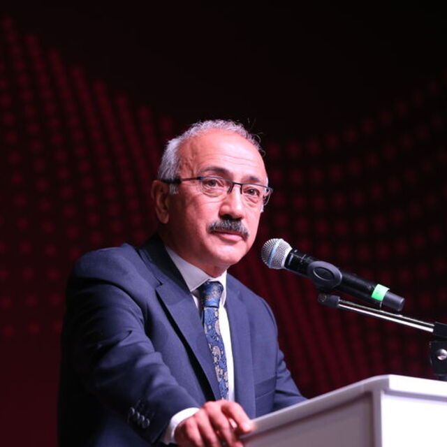 Elvan: Her bir kurum üzerine düşen görevi yapmalı