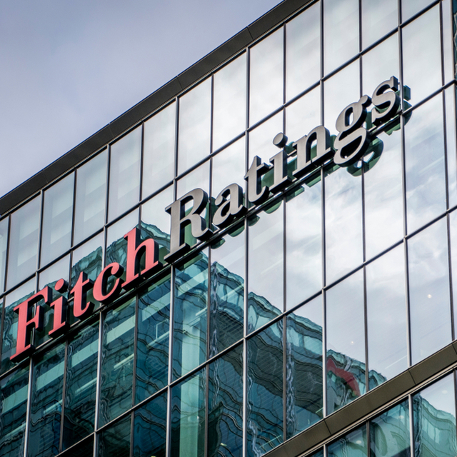 Fitch: TL'de görülen oynaklığı yakından takip ediyoruz