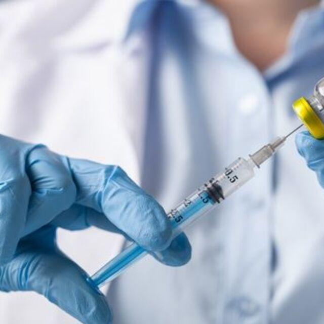 Pfizer, Omikron varyantına karşı 4. dozu değerlendiriyor - 4 yıl önce