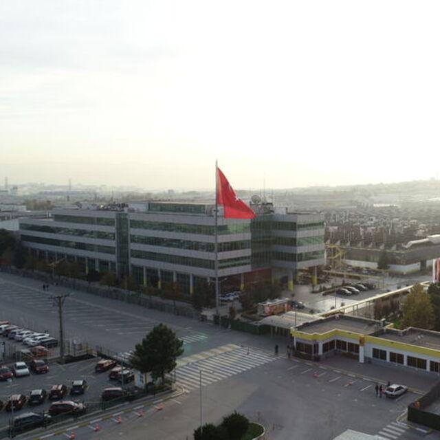 Oyak Renault'da bayrak değişimi - 4 yıl önce