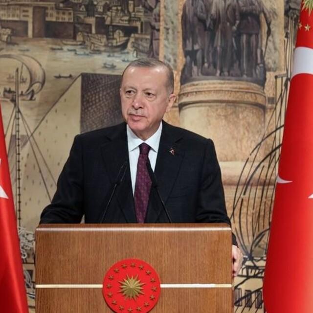 Erdoğan: Programın açıklanmasından beri TL mevduatlar 23,8 milyar liranın üzerinde arttı - 4 yıl önce