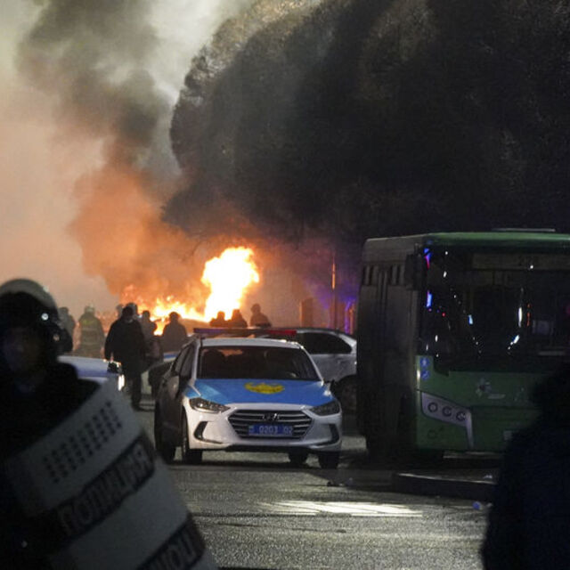 Kazakistan'da akaryakıt zamlarına yönelik protestolar sonrası hükümet istifa etti
