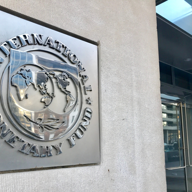 IMF Küresel Ekonomik Görünüm raporunu erteledi