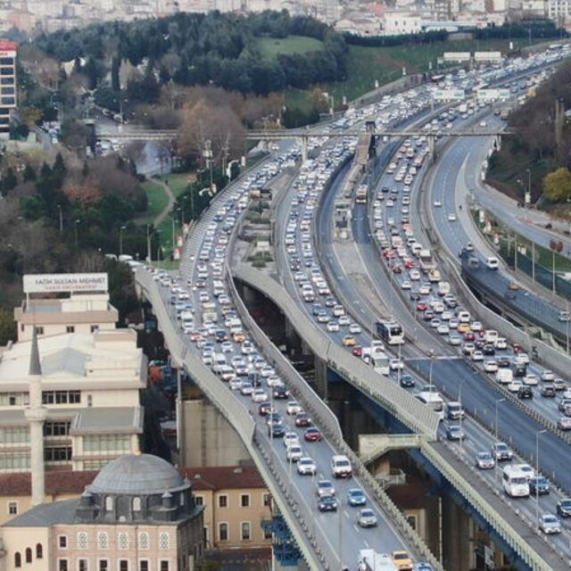 "Servis girişleri yüzde 15 düştü" - 4 yıl önce
