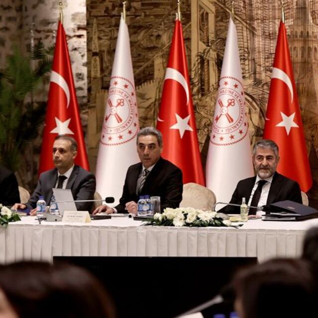 Bakan Nebati: Şirketlerden 10 milyar dolarlık DTH bozulmasını bekliyorum