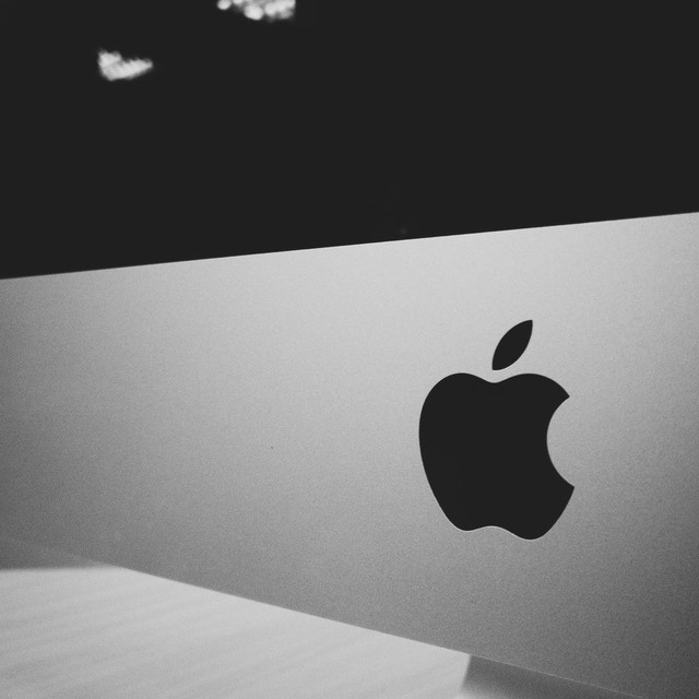 Apple'dan rekor gelir