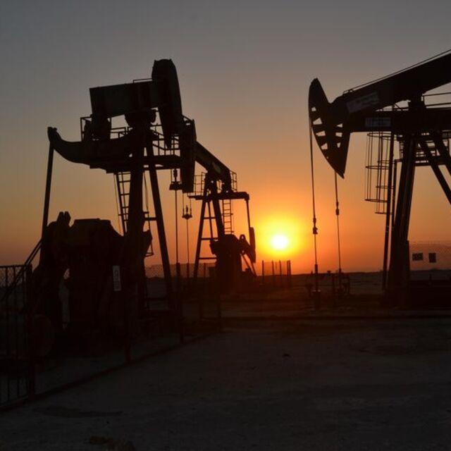Petrolde dikkatler ABD-İran görüşmelerine çevrildi - 4 yıl önce