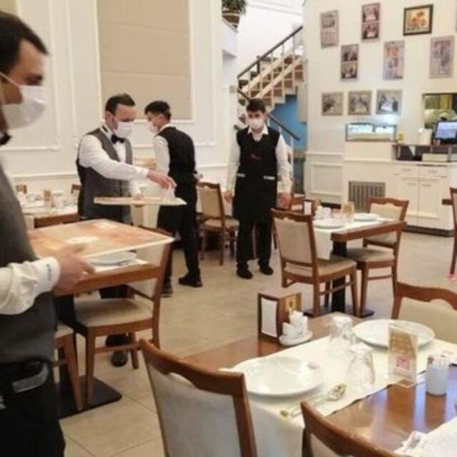 "Servis ve restoranlarda da gıda ürünlerine KDV indirimi istiyoruz" - 4 yıl önce