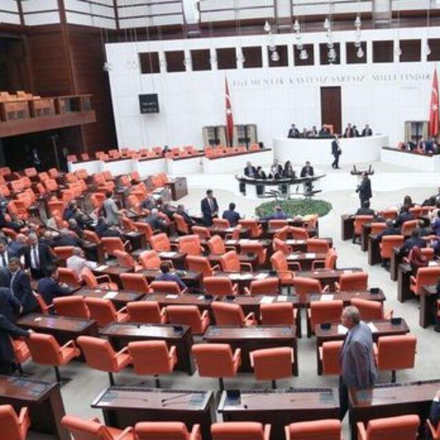Tüketicilerin korunmasına yönelik kanun teklifi Meclis'te - 4 yıl önce