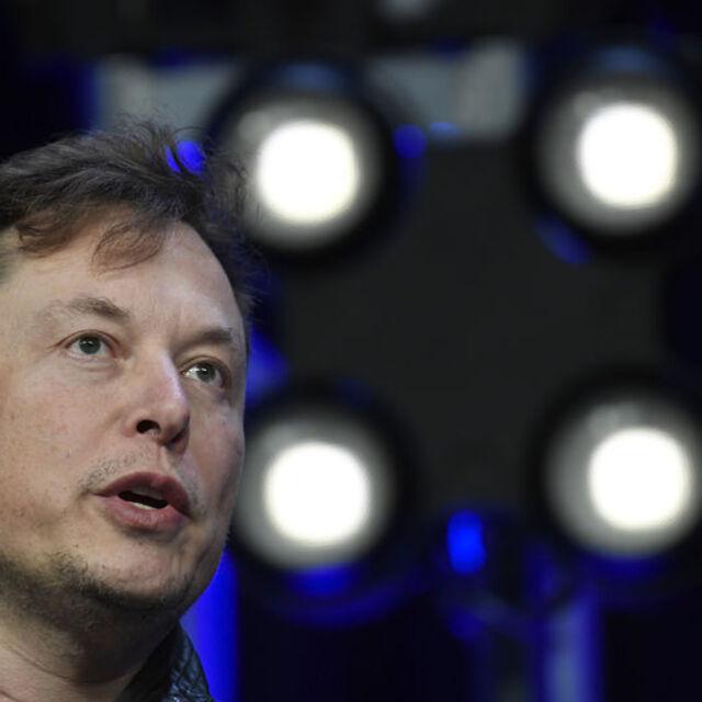 Tesla'nın savaşa giden Ukraynalı çalışanları için maaş kararı - 4 yıl önce