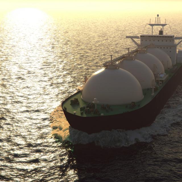 Avrupa'da yeni moda: Yüzer LNG terminali - 4 yıl önce