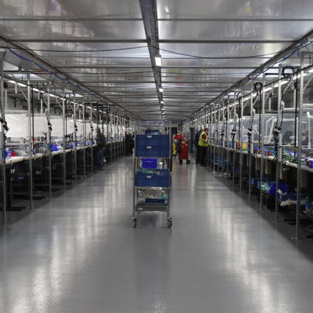 ABD'de tarım dışı istihdam Nisan'da beklentiyi aştı