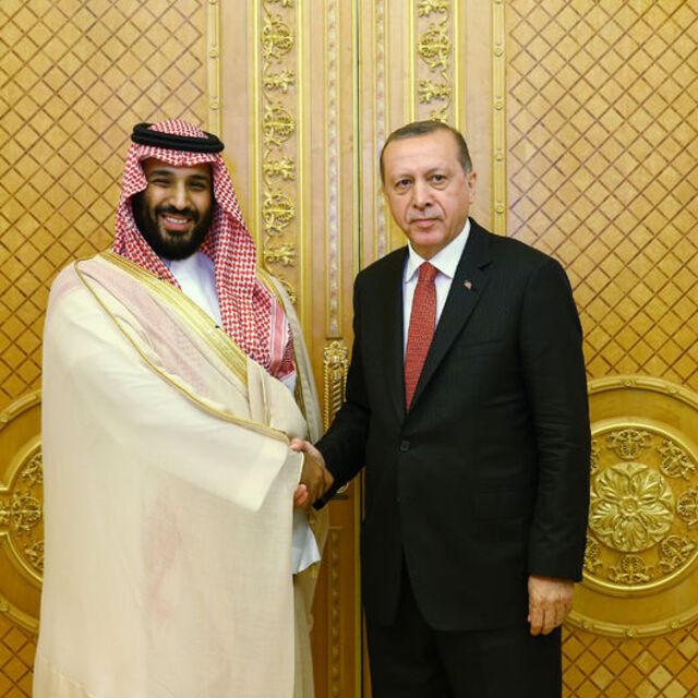 Erdoğan, Suudi Veliaht Prensi ile görüştü - 4 yıl önce