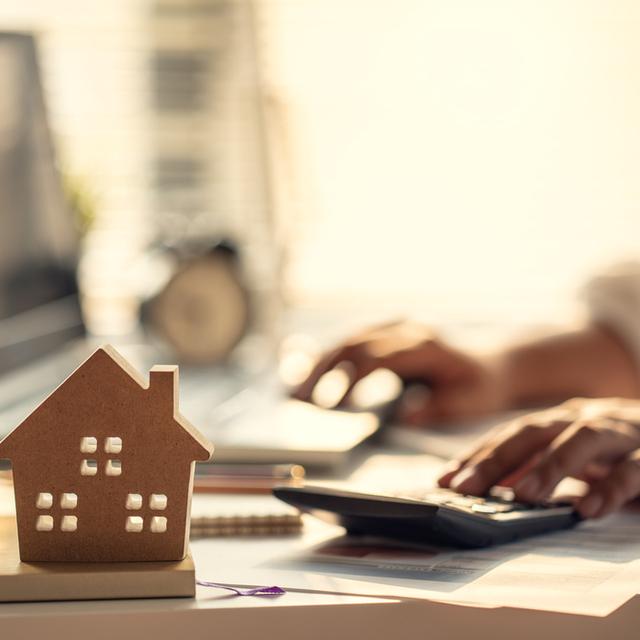 Emlak firmaları Compass ve Redfin işten çıkarmaya gidiyor - 4 yıl önce