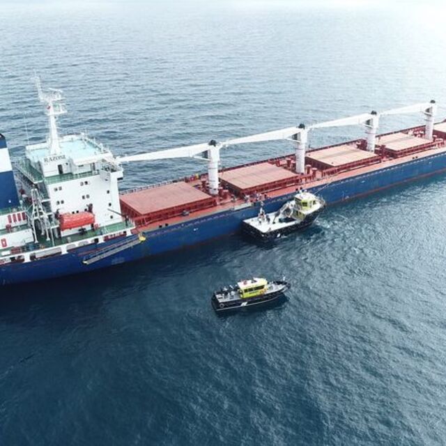 Mısır yüklü gemi denetimin ardından İstanbul'dan hareket etti