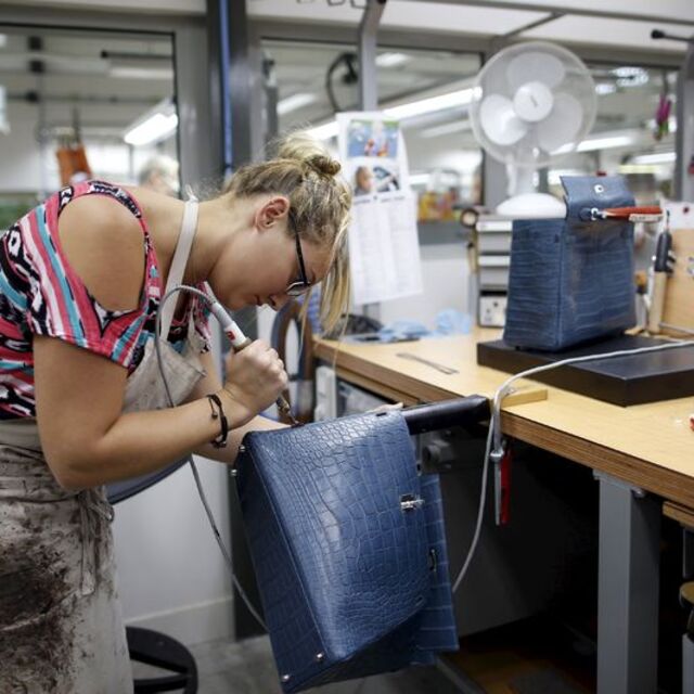 Euro Bölgesi’nde ekonomik aktivite 2. ayda da düştü