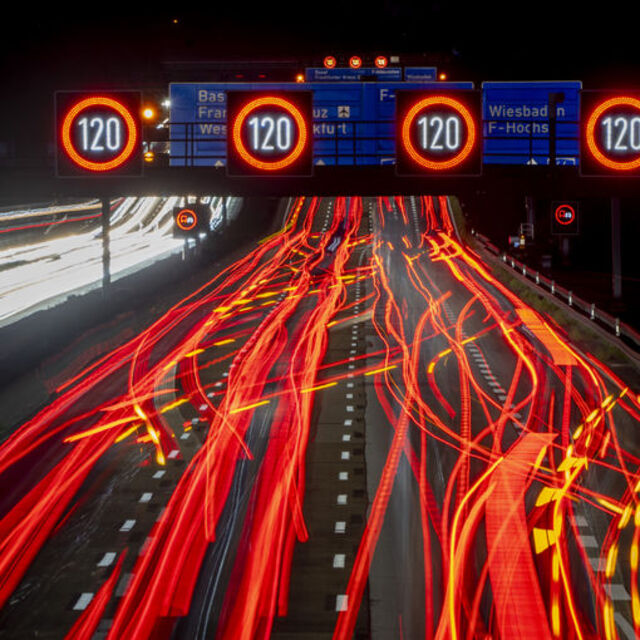 Fransa'dan enerji kriziyle mücadele eden Almanya'ya gaz sevkiyatı